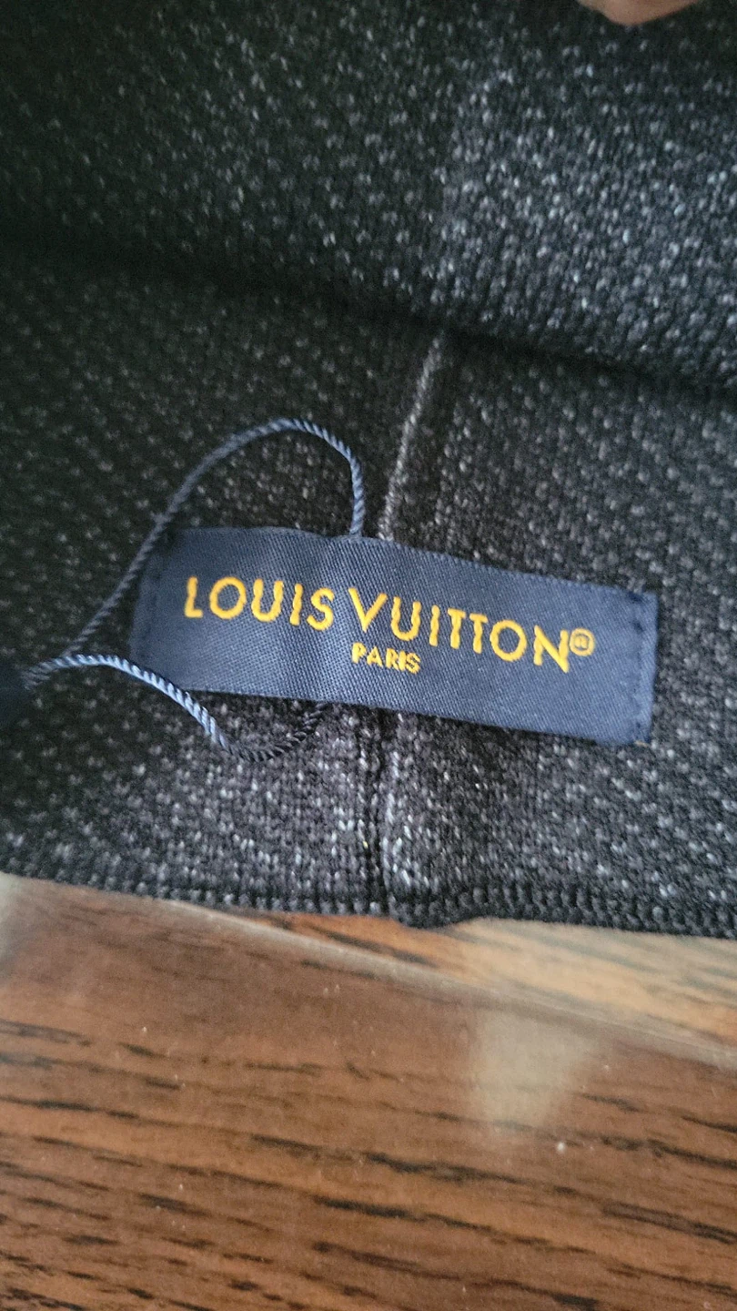 Louis Vuitton Beanie Hat - Black - photo 3