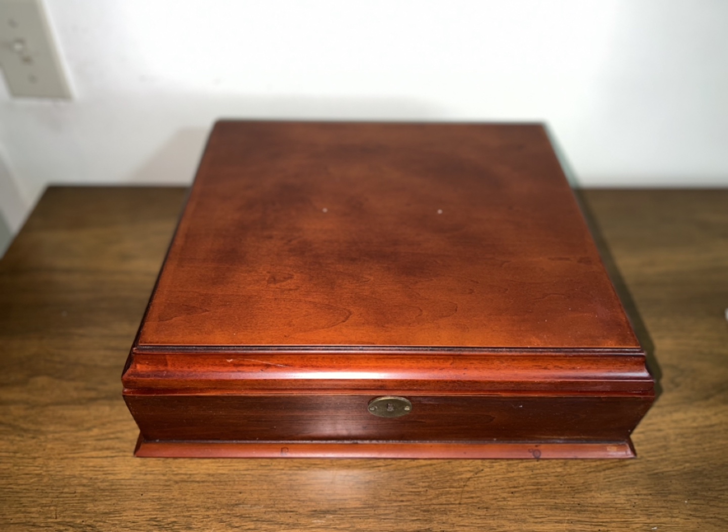 Brand New-Wooden Jewellery Box with Lock - photo 3