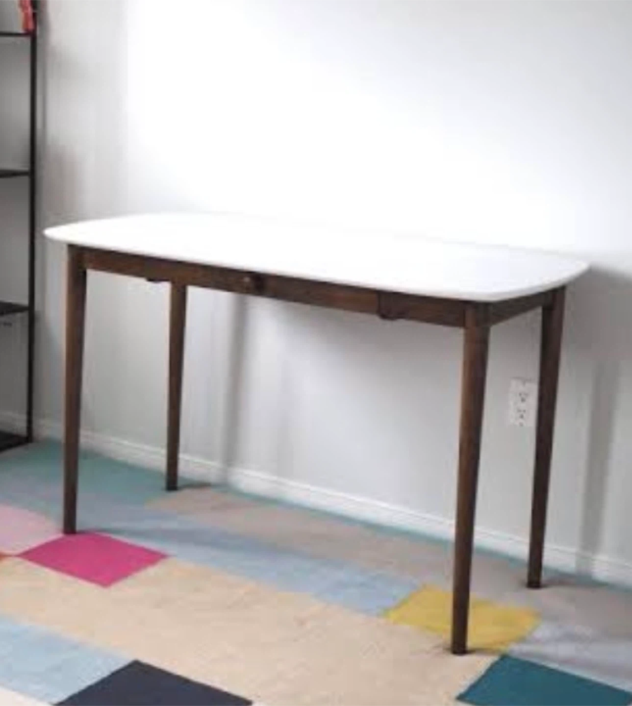 Structube Midcentury style Desk