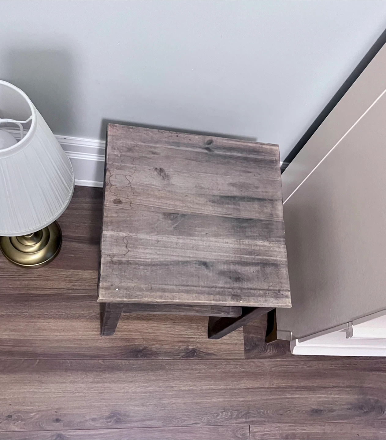 Rustic Wooden Stool Table - photo 3