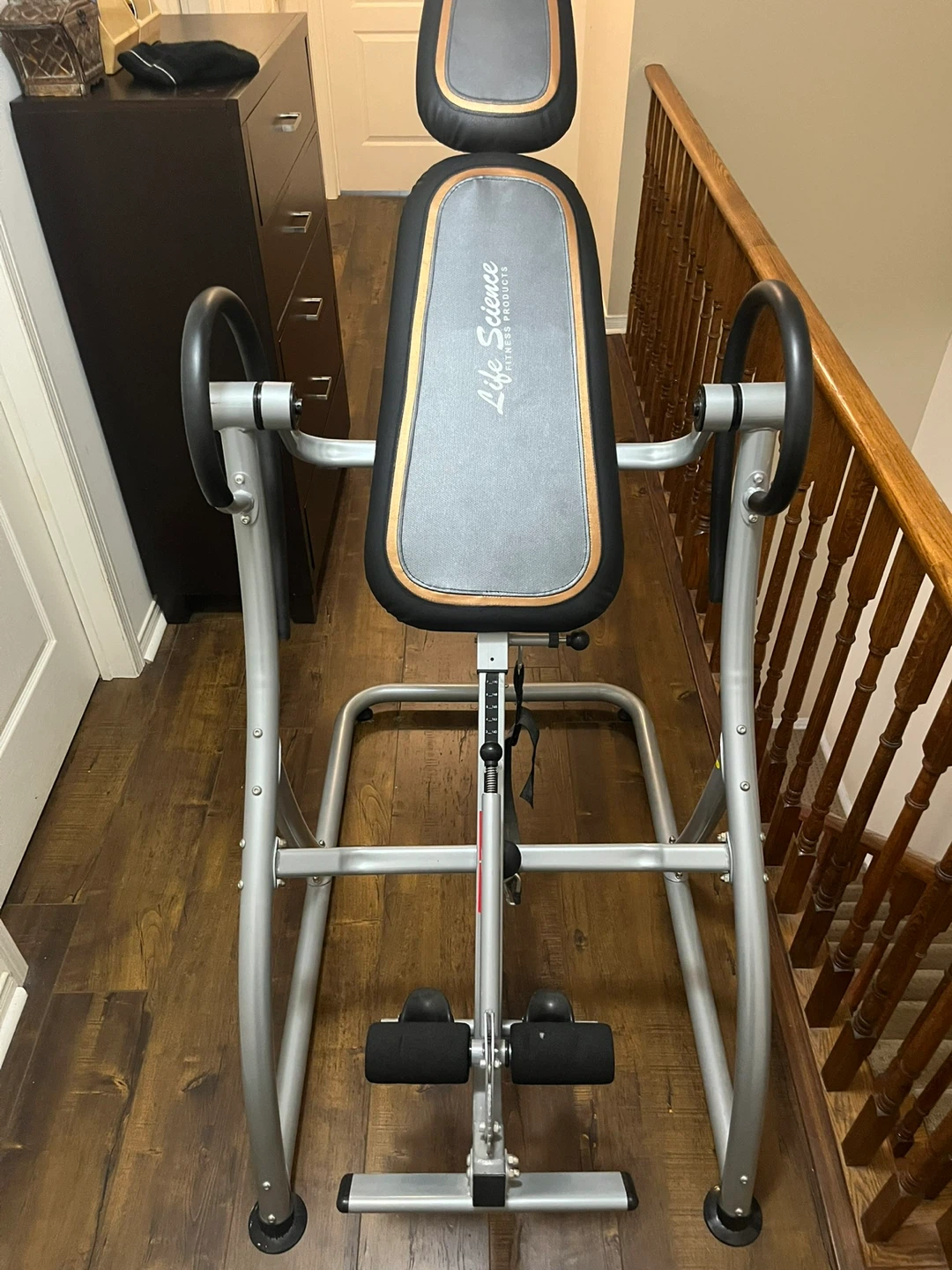 Life Fitness Inversion Table