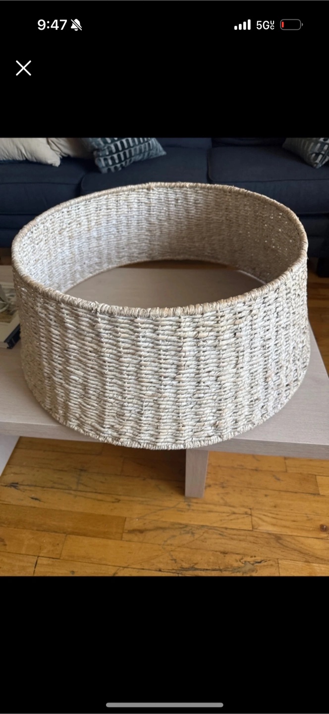 Woven Basket Tree Collar