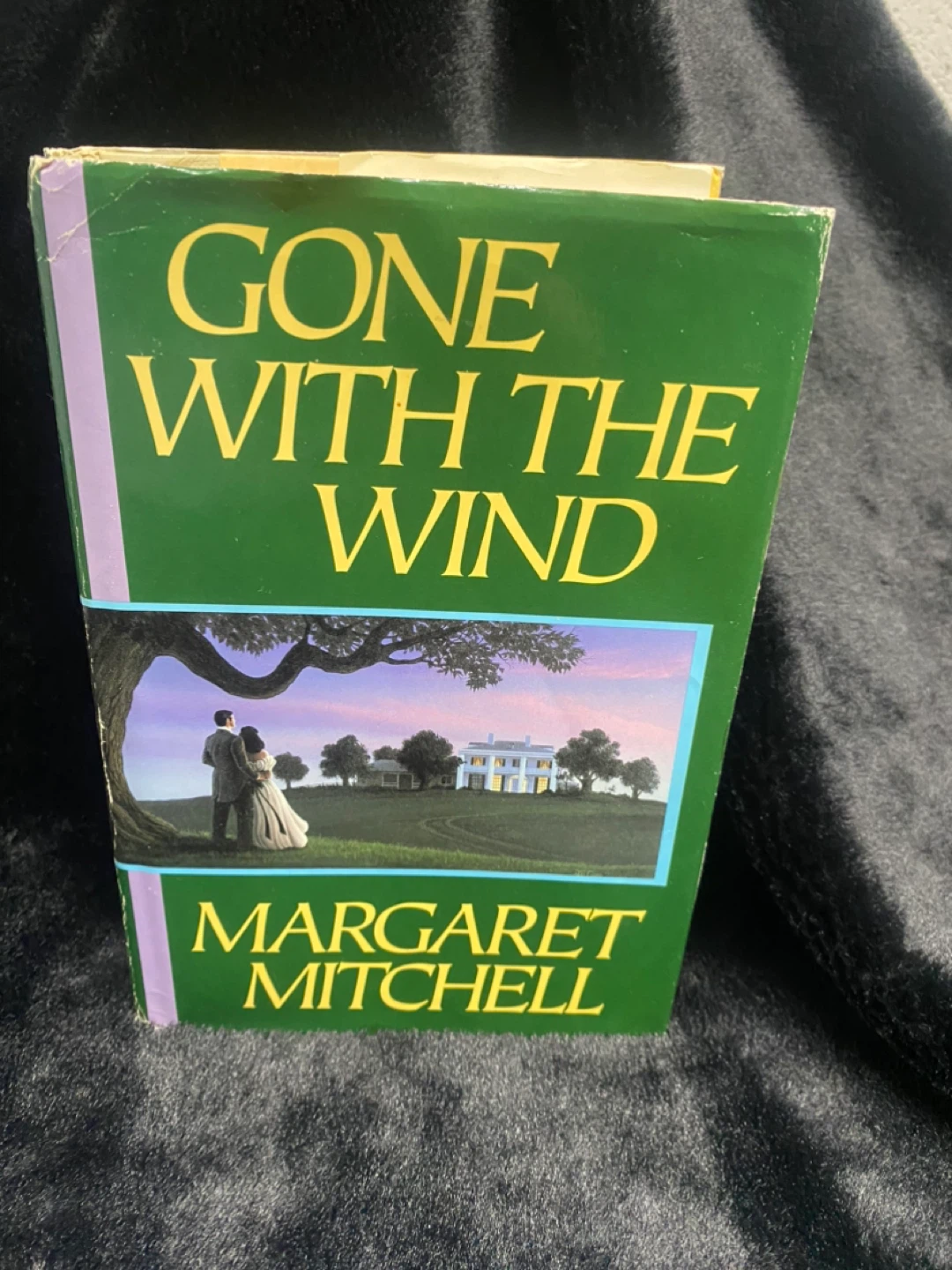 Gone With the Wind by Margaret Mitchell Book