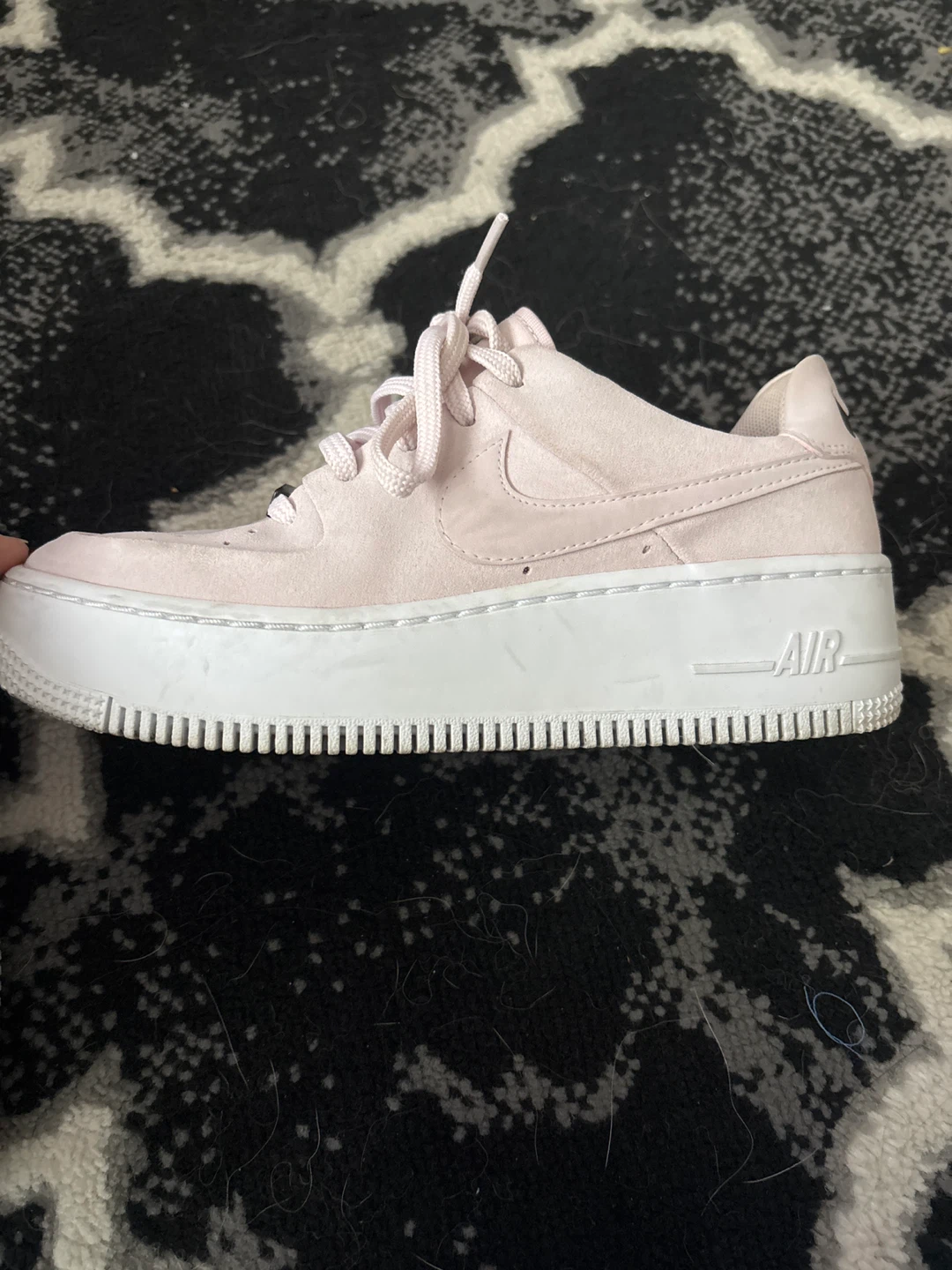 Nike Air Force 1 Sage Low Pink Suede Platform Sneakers - photo 2