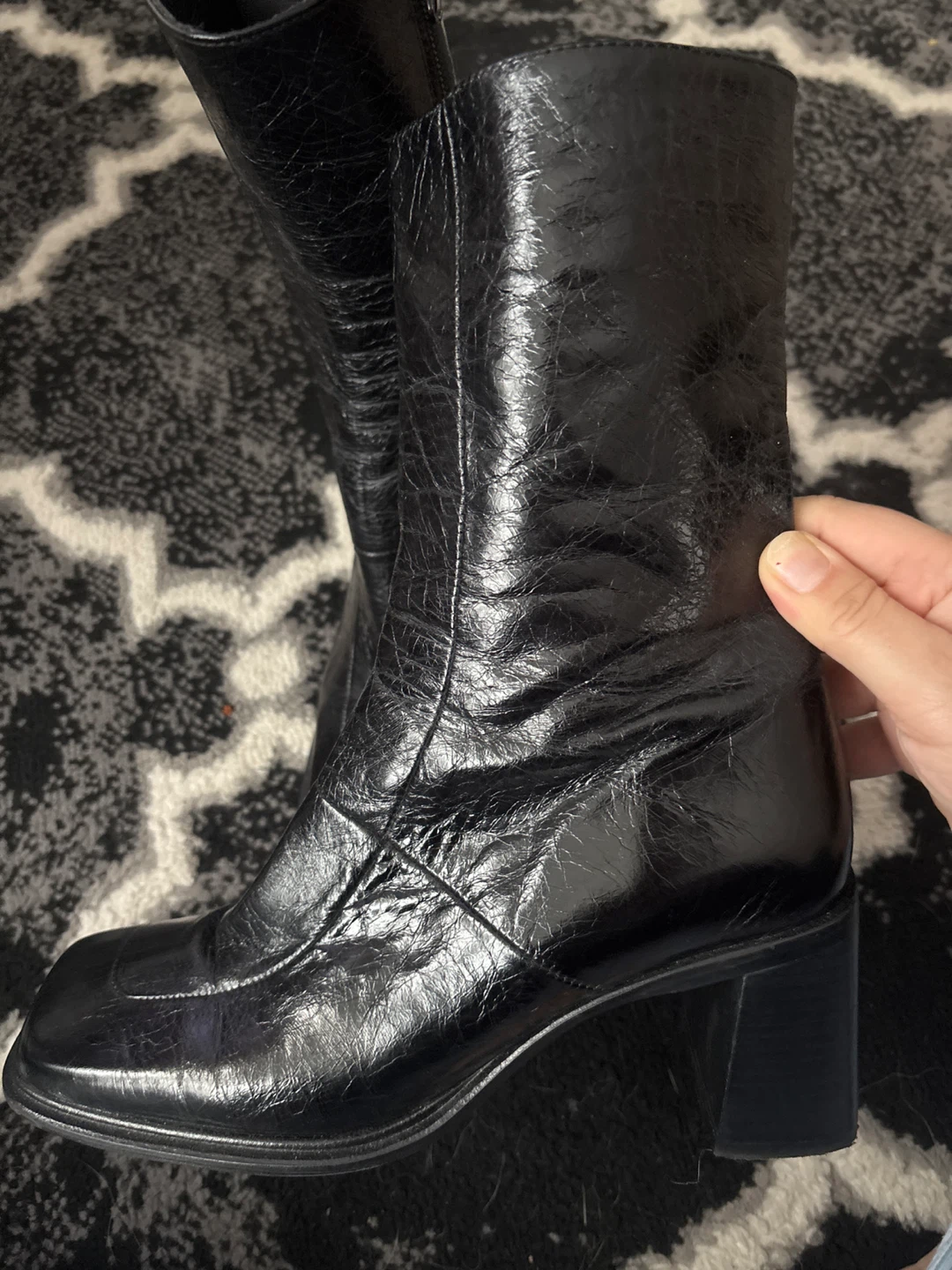 L’Intervalle Black Square Toe Block Heel Boots - photo 2