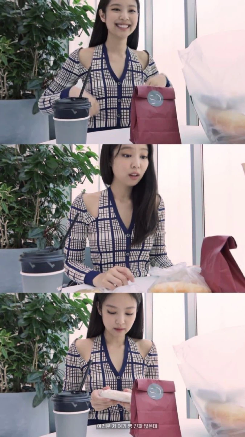 blue sweater - photo 3