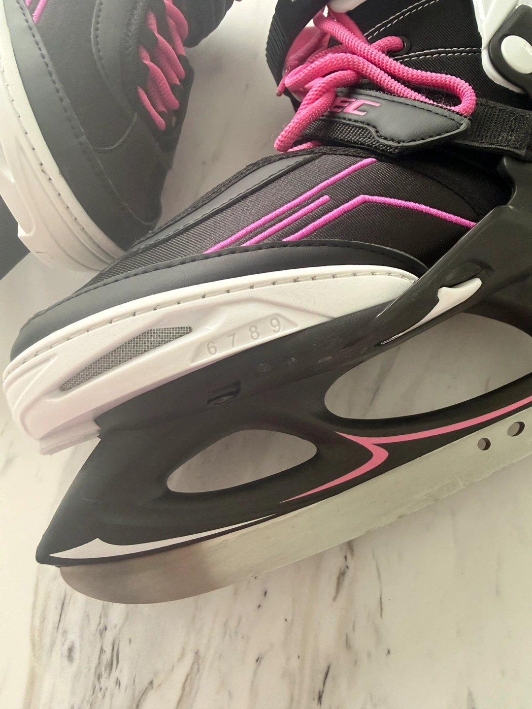 Ice Skates - Black with Pink Accents size 6 to 9 - photo 3