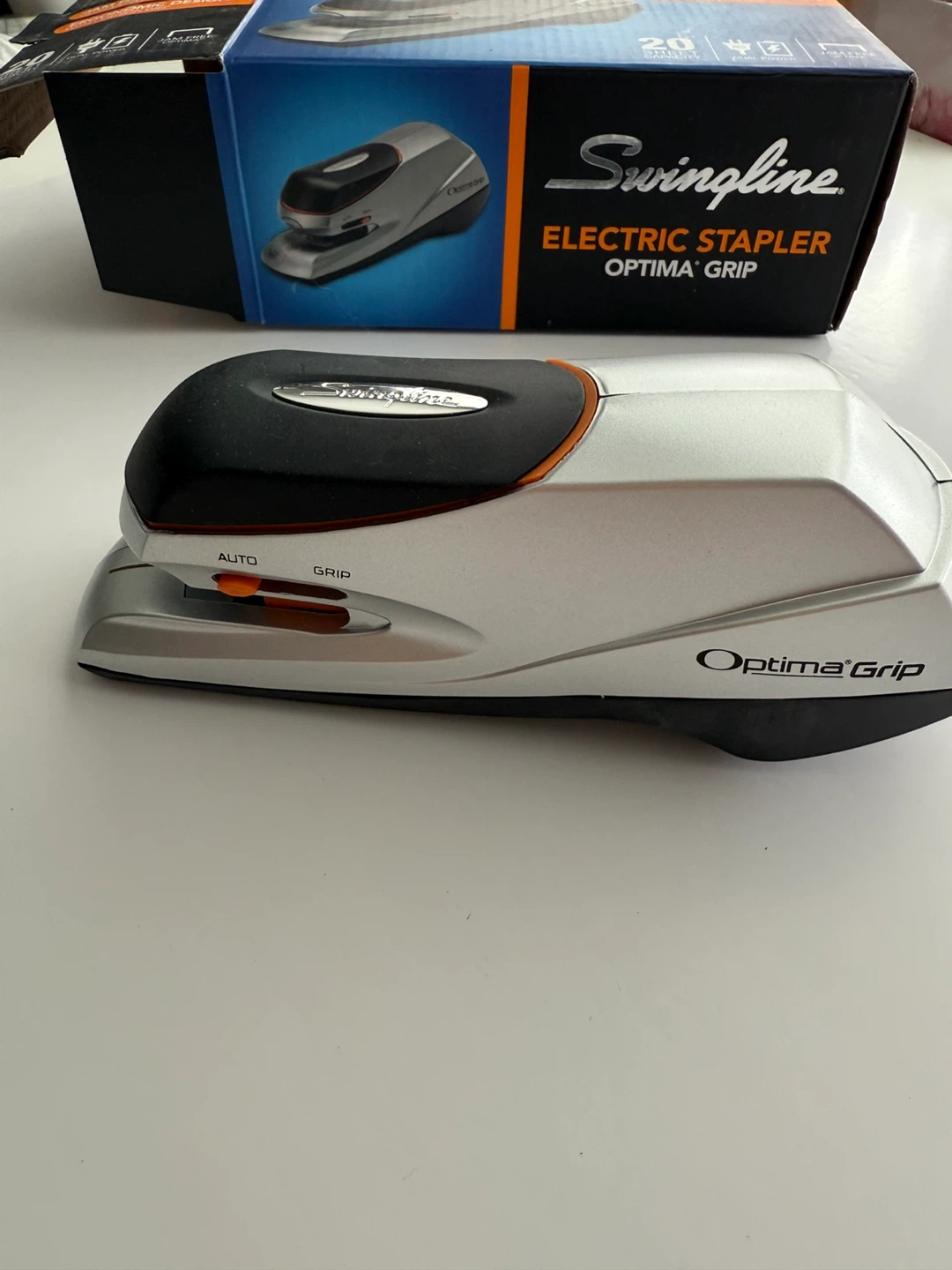 Swingline Optima Grip Electric Stapler - photo 2