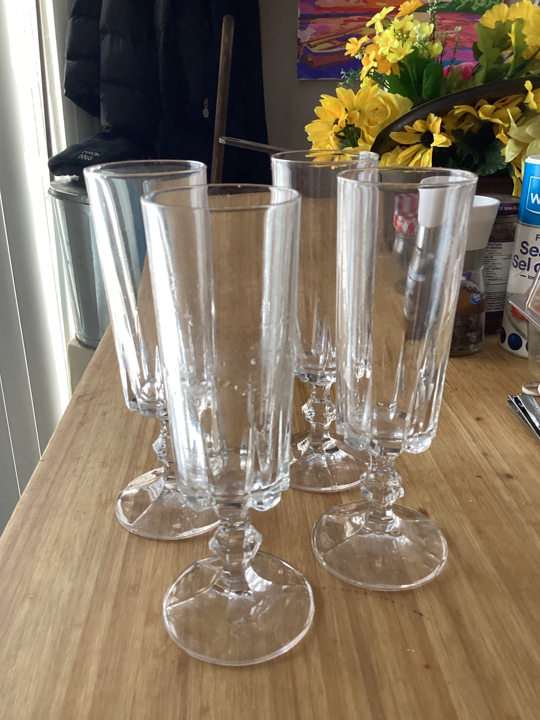 Set of 4 Clear Champagne Flutes