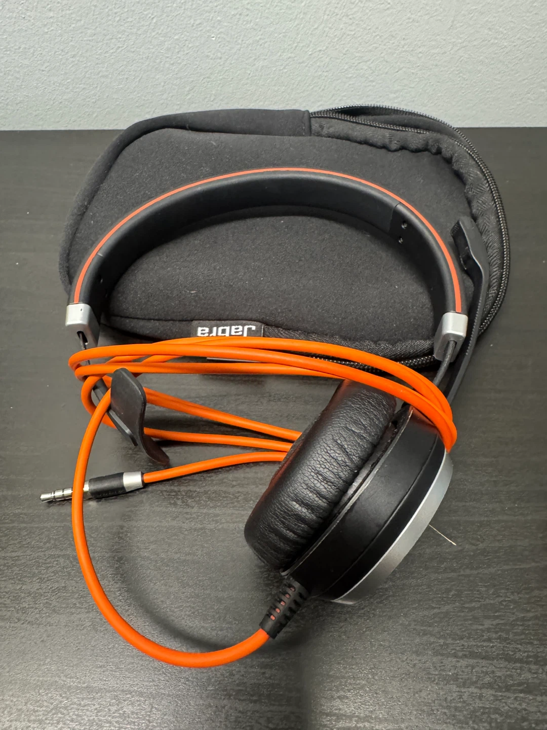 Jabra Evolve 40 mono Headset with Inline Controls and Case - photo 2