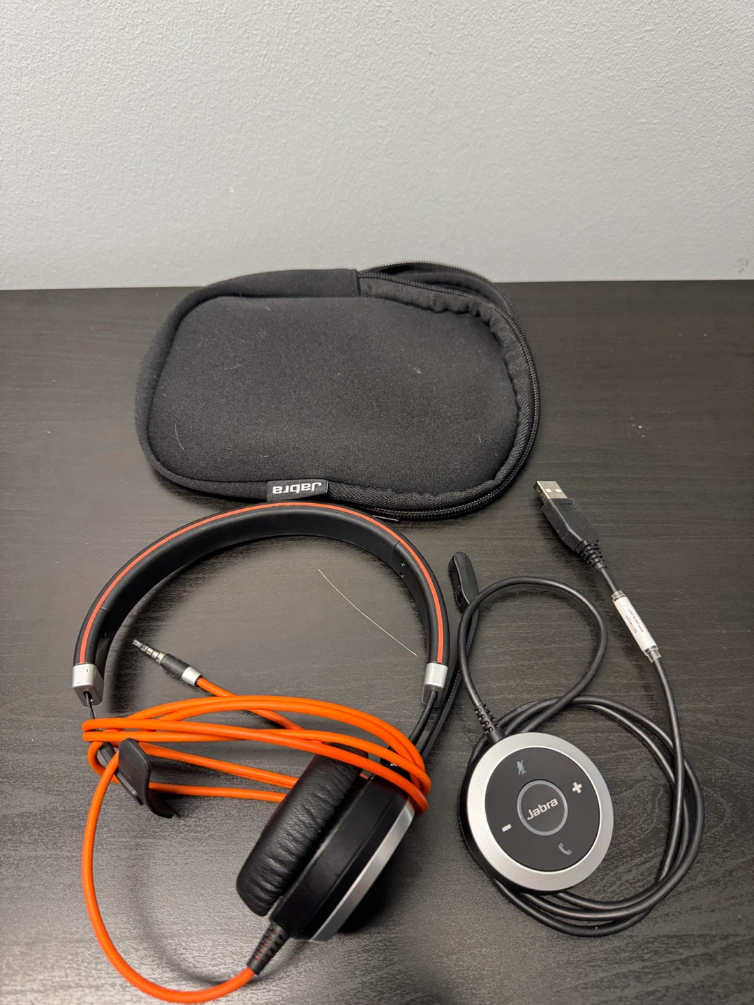 Jabra Evolve 40 mono Headset with Inline Controls and Case