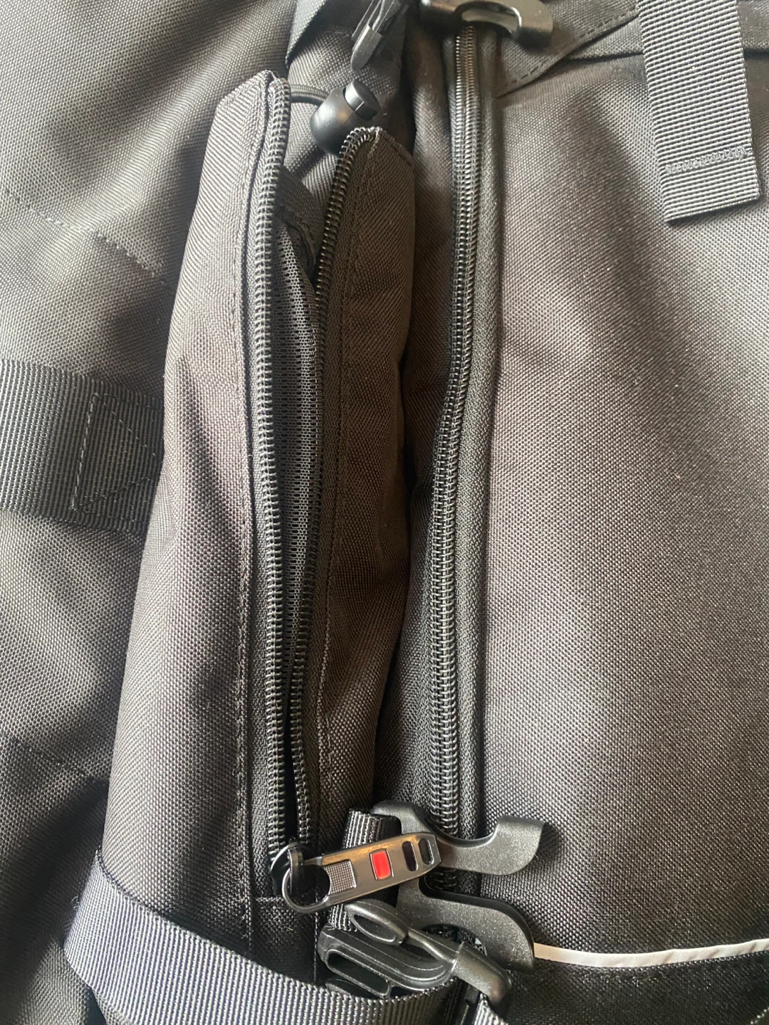 Asenlin Black Backpack - photo 5