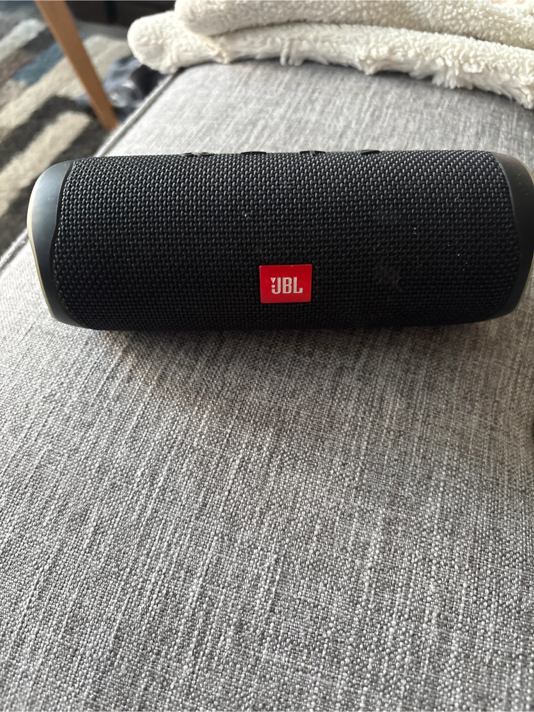 JBL Flip 5 Portable Waterproof Speaker - Black