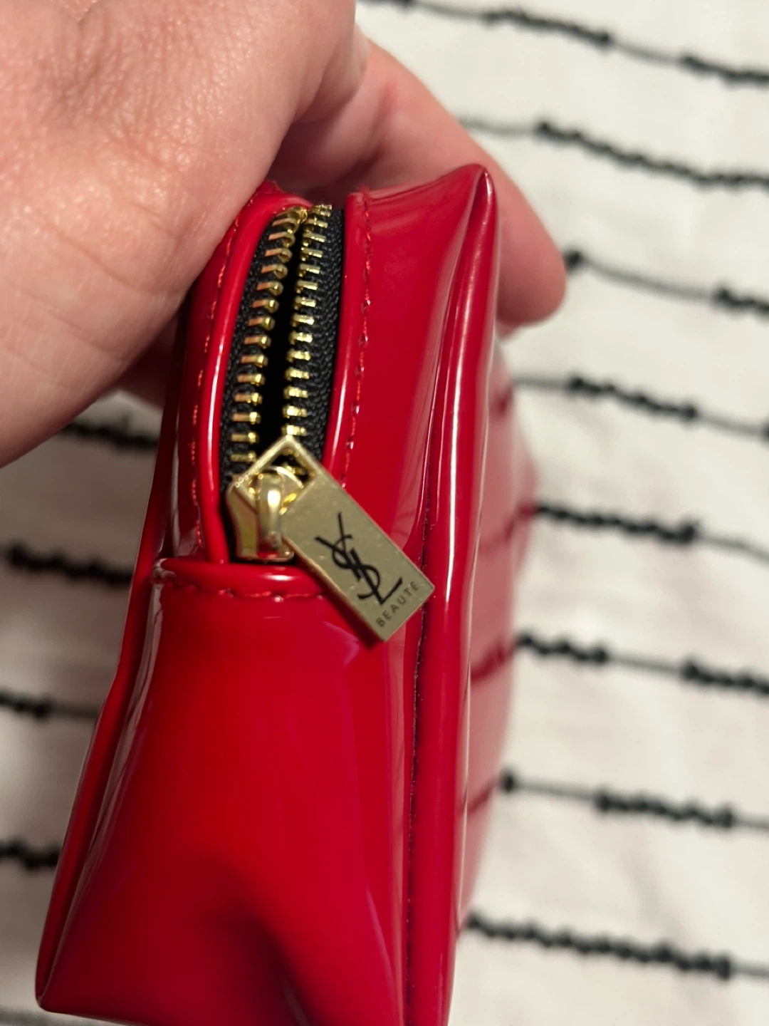 Yves Saint Laurent YSL Beauté Red Cosmetic Bag Pouch - photo 4