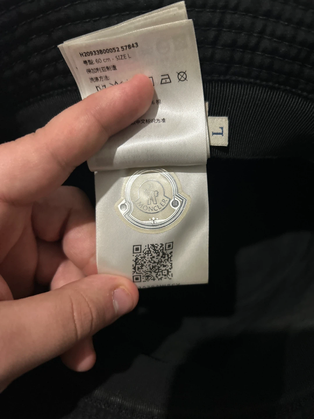 Moncler Black Bucket Hat Size L - photo 4