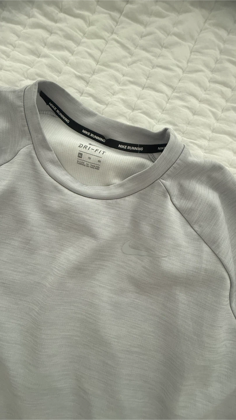 Nike Dri-FIT Running Long Sleeve Shirt XL
