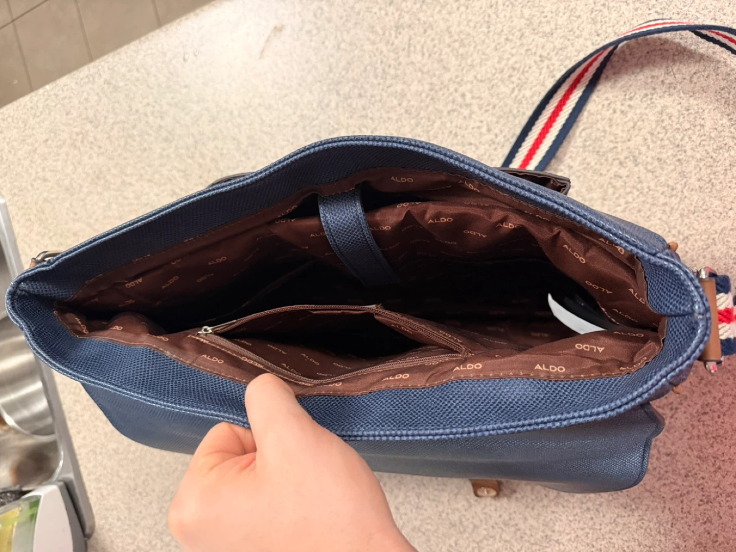 ALDO Messenger Bag — Brand New - photo 5