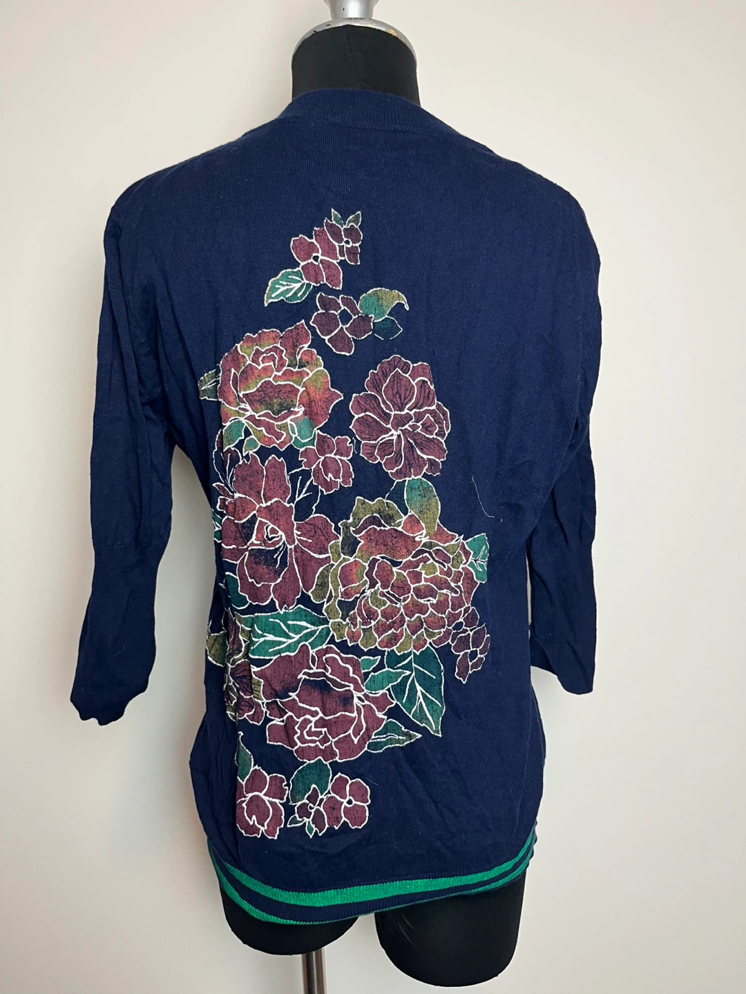 Scrapbook Originals Navy Blue Cardigan with Floral Back Size M - photo 2