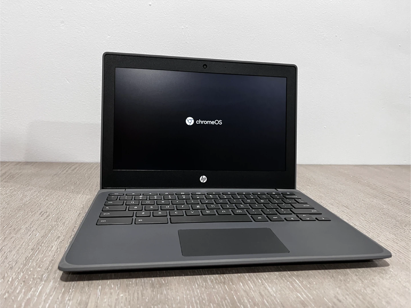 HP Chromebook - Great Condition! - photo 4