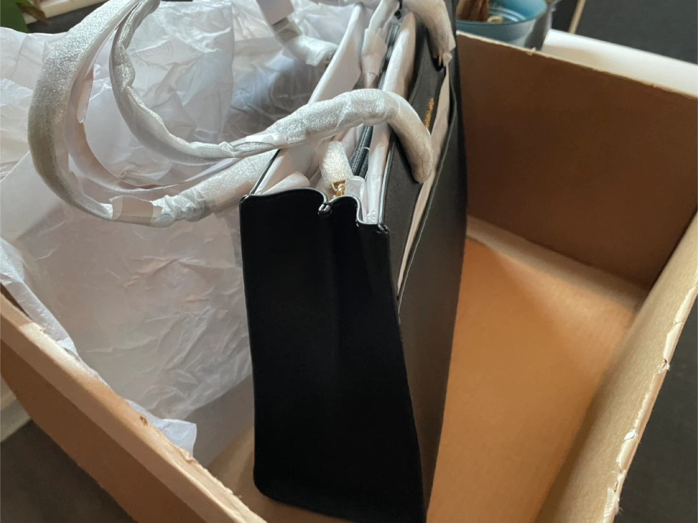 Michael Kors Black Tote Bag - photo 3