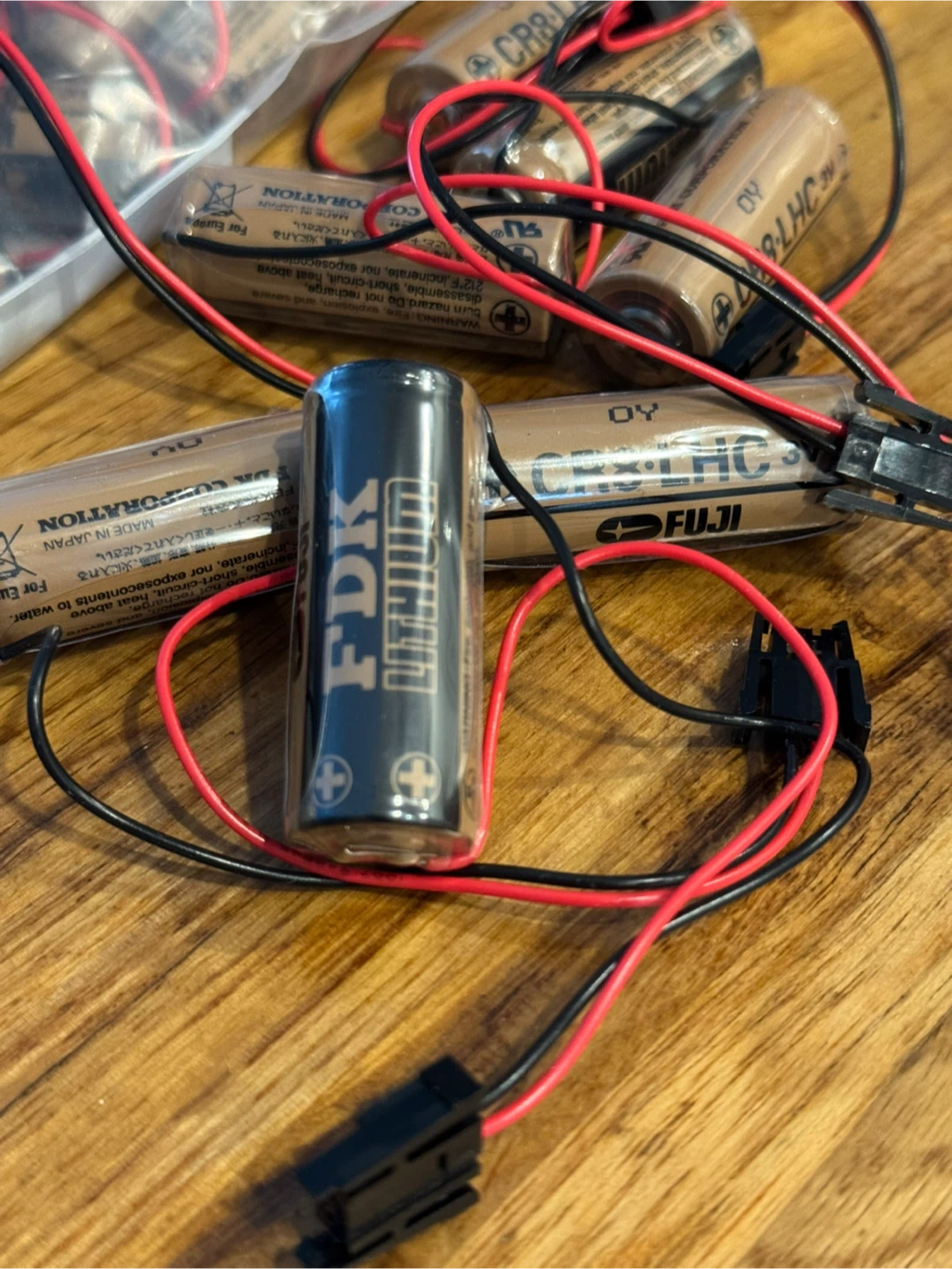 CR8-LHC 3V Lithium Batteries