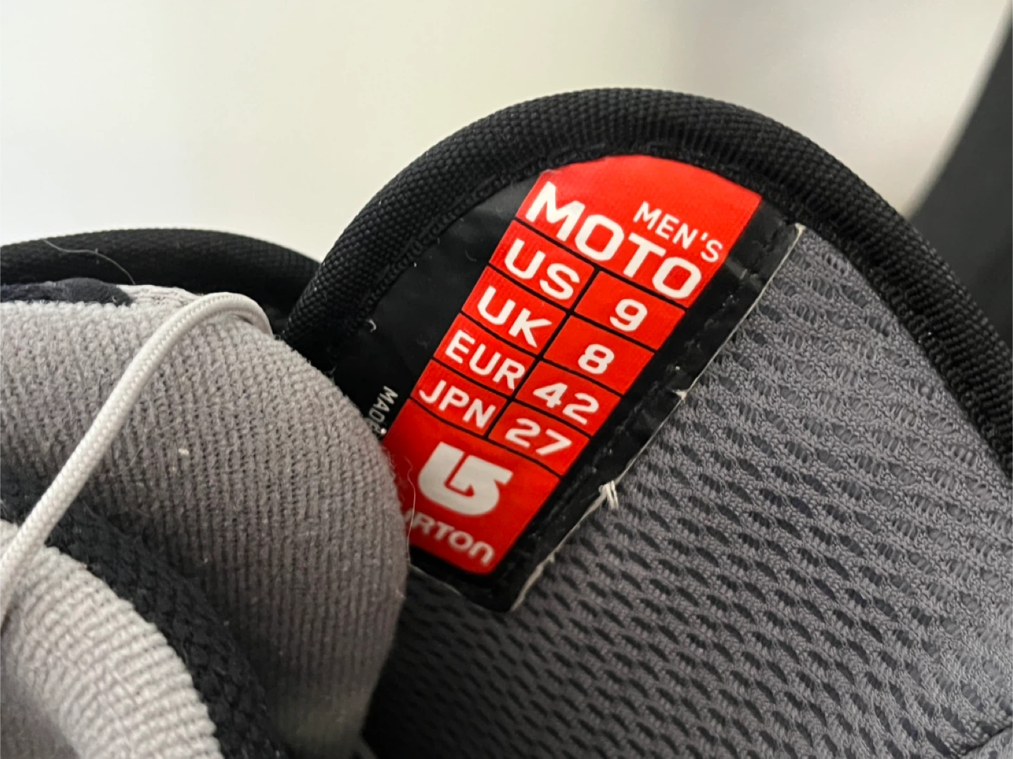 Burton Moto Snowboard Boots - US Men's 9 - photo 4