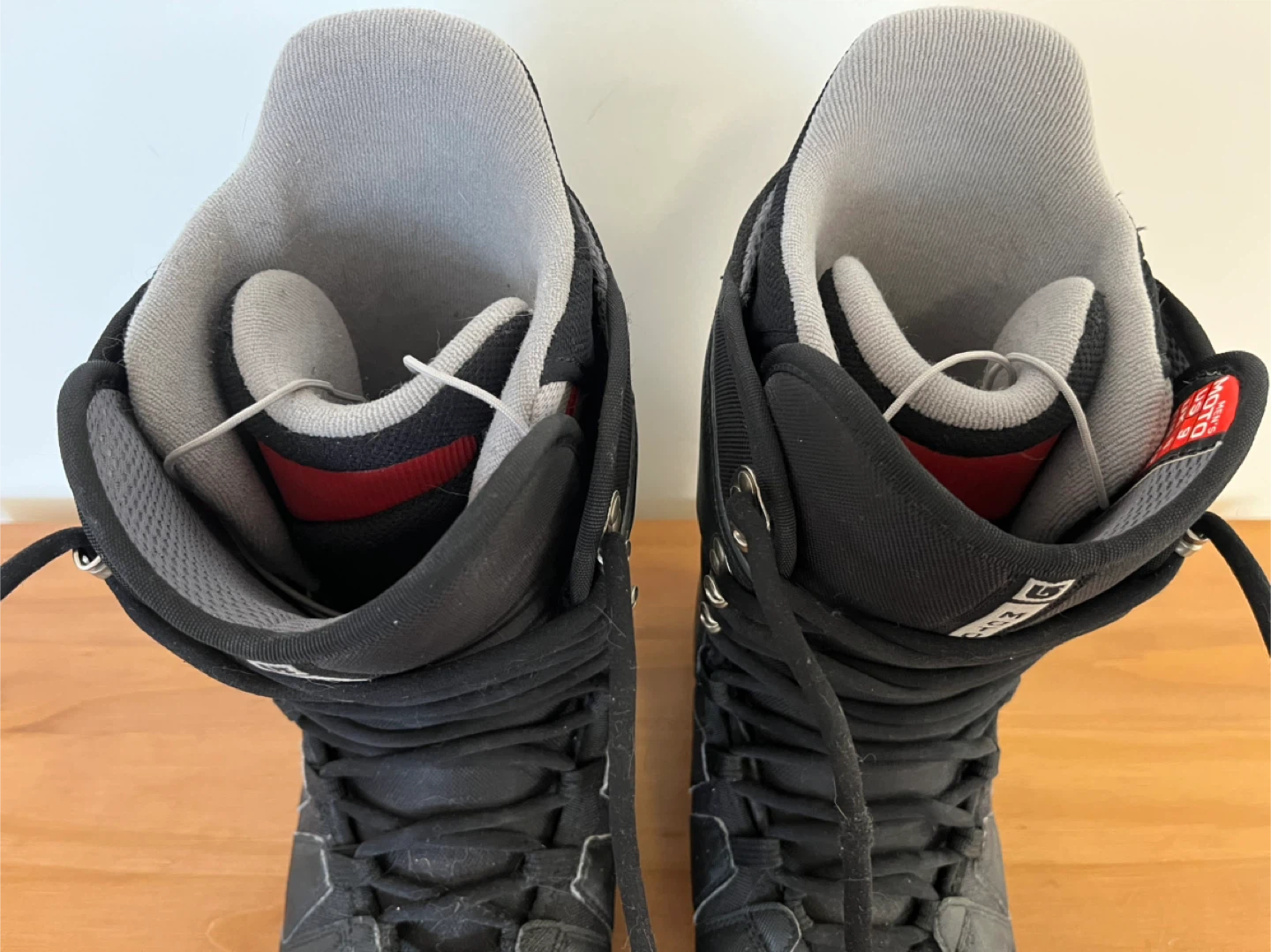 Burton Moto Snowboard Boots - US Men's 9 - photo 2