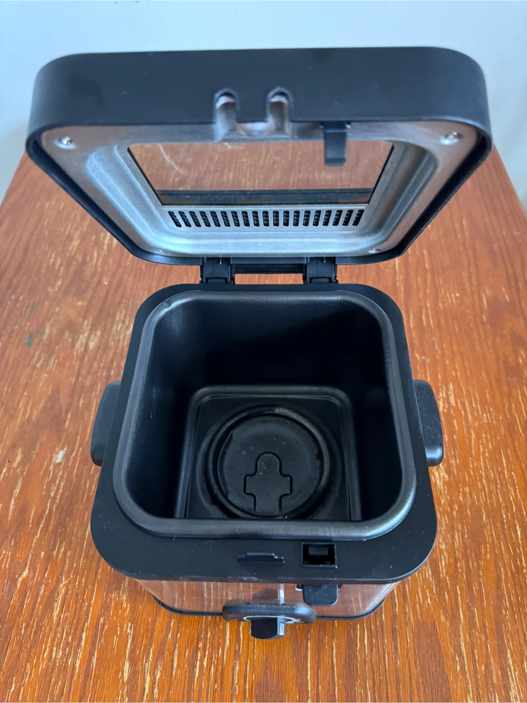 T-fal Compact Deep Fryer - photo 4