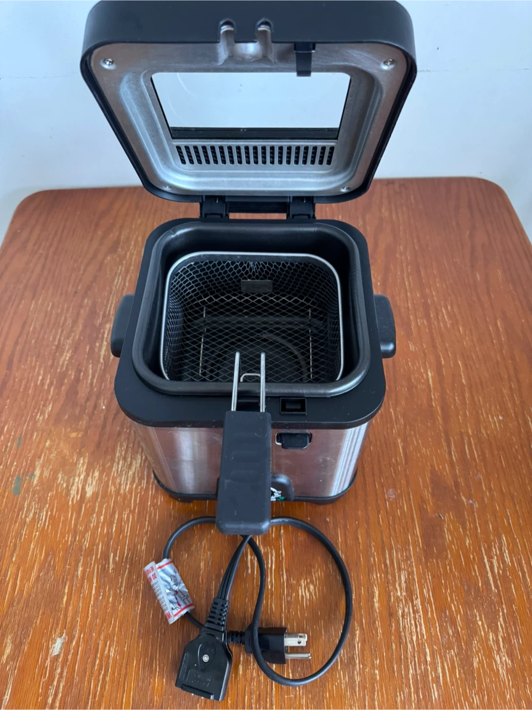 T-fal Compact Deep Fryer - photo 2