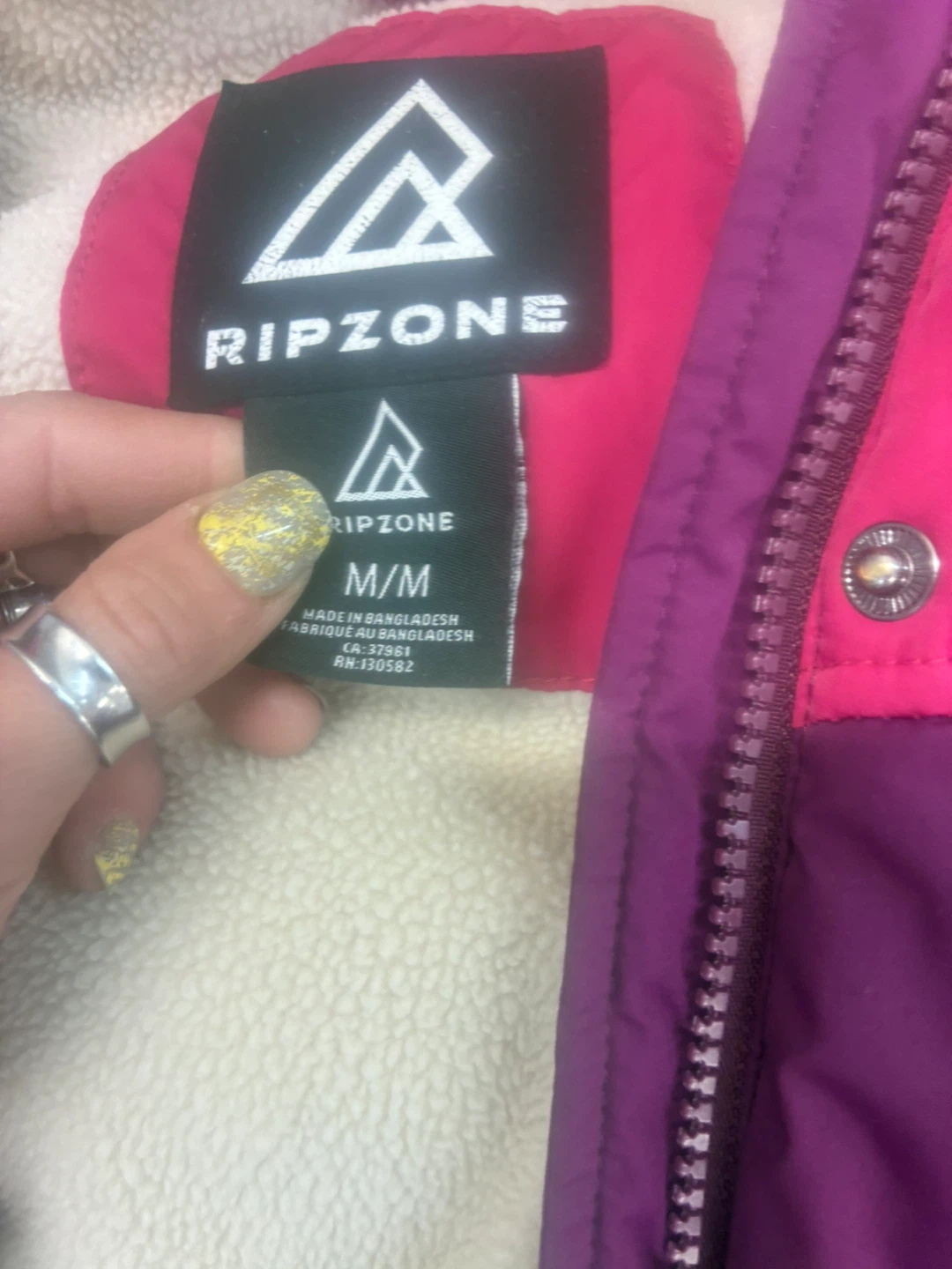 Ripzone Puffer Jacket - Size M