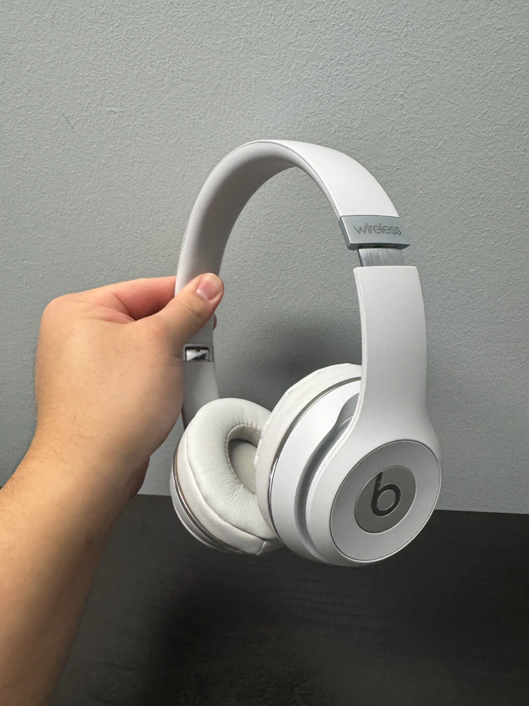 Beats Solo 3 Wireless Headphones - White