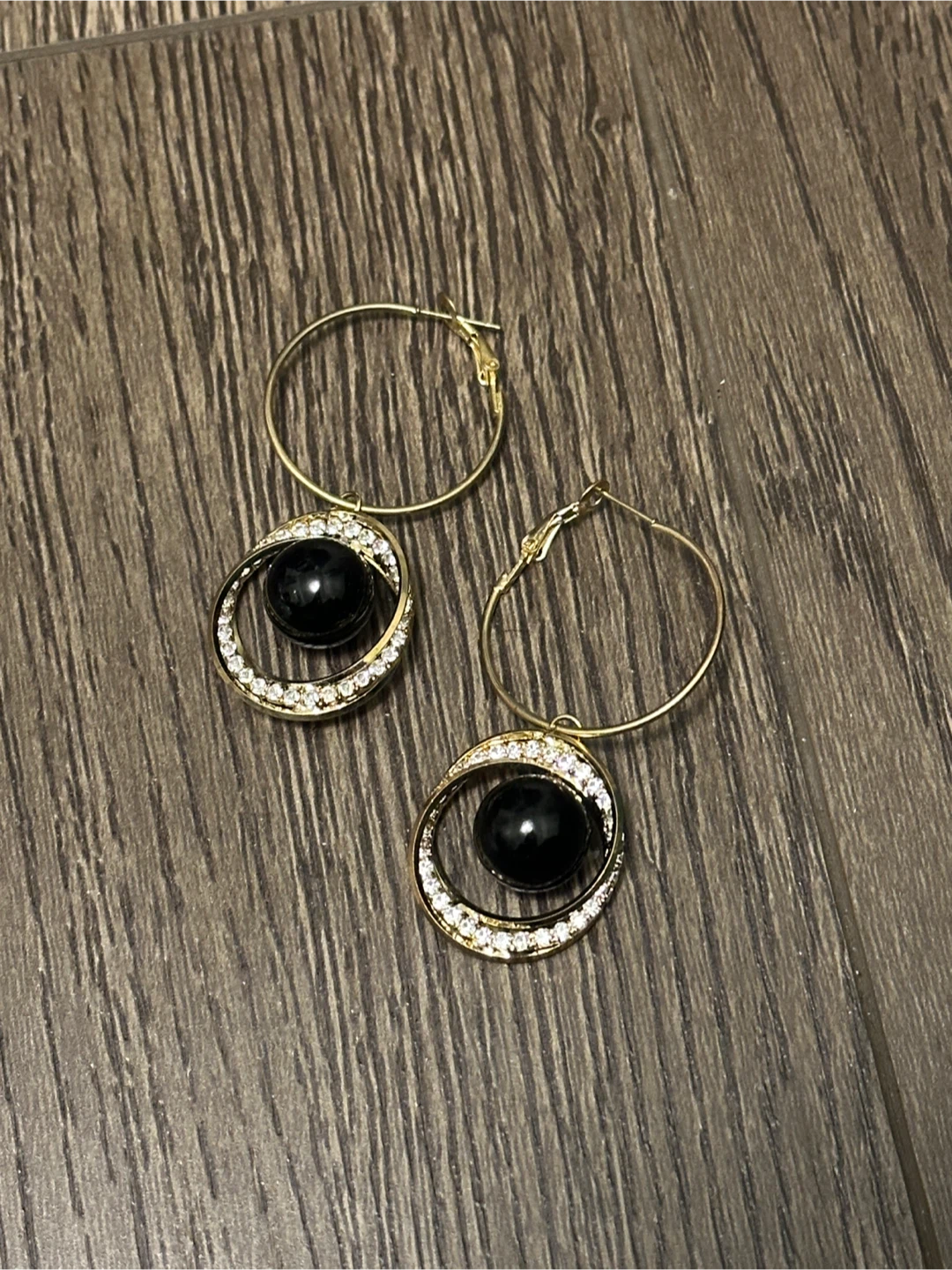 Gold Hoop Earrings with Black Pearl and Rhinestones