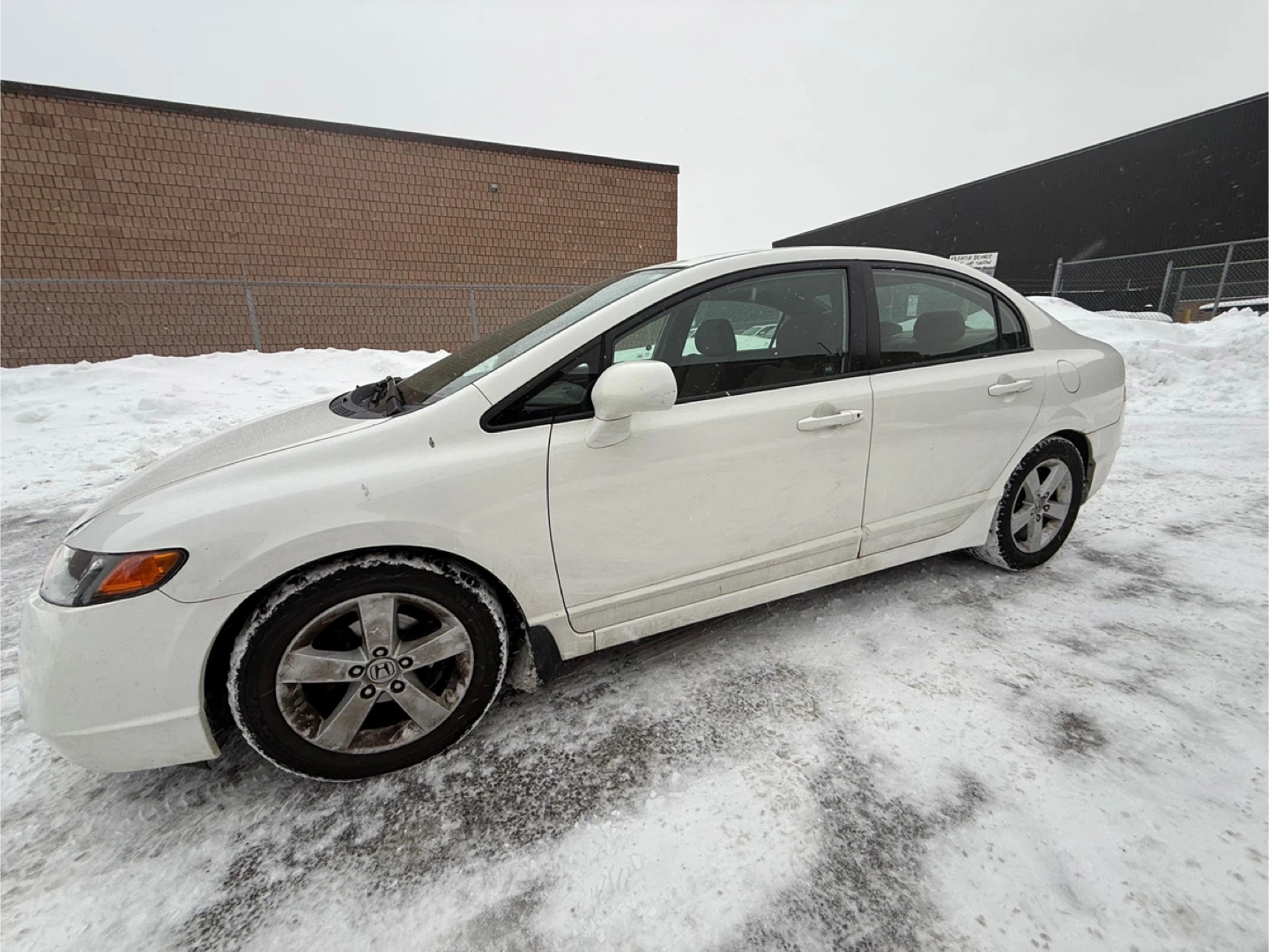 2007Honda Civic Sedan - photo 3