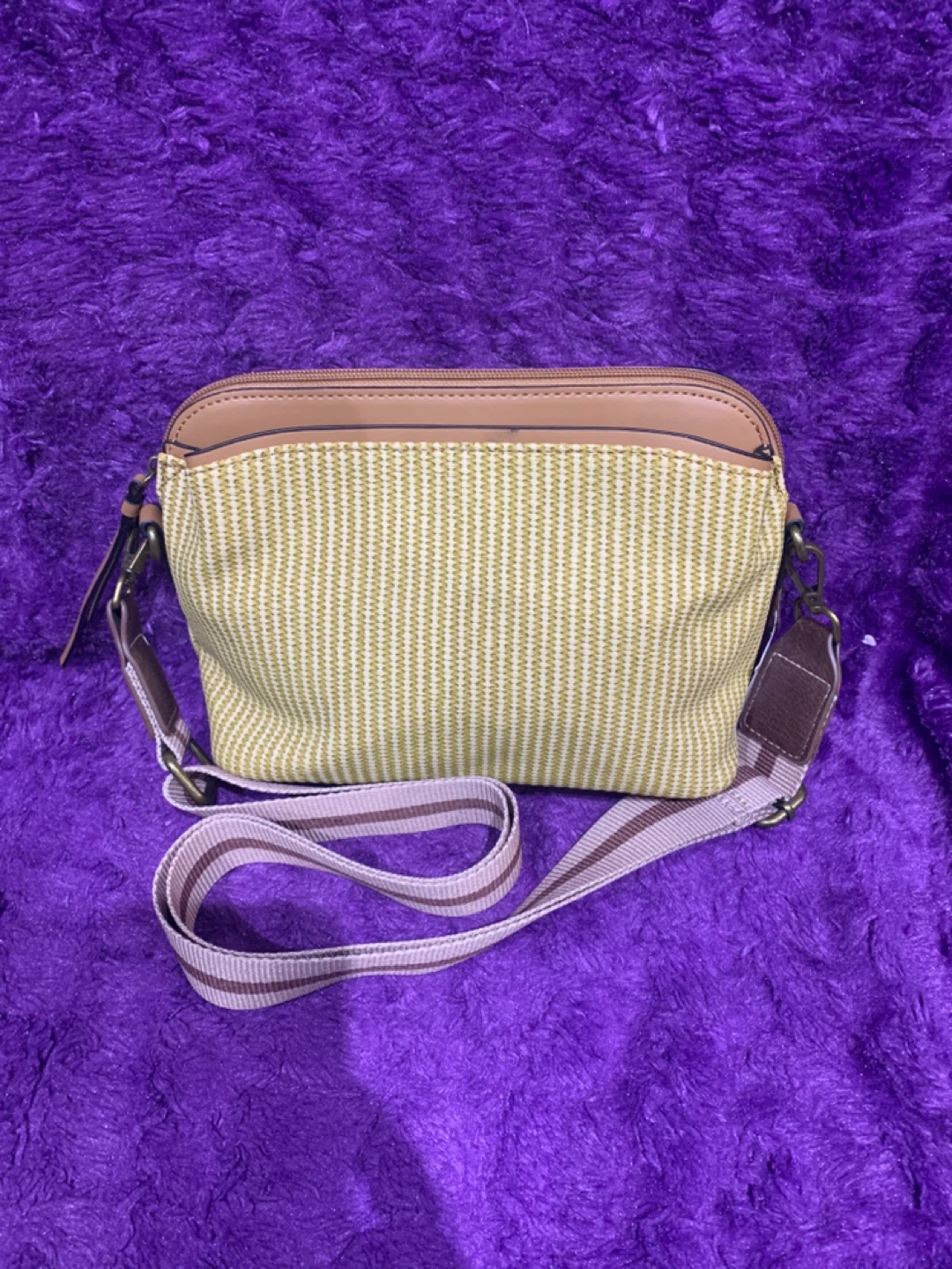 Denver Hayes Crossbody Bag