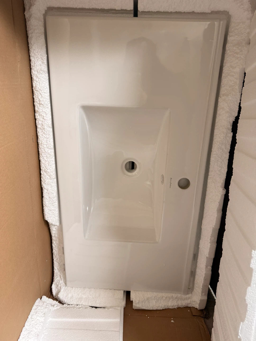 Swiss Madison 36" Ceramic Vanity Sink Top - White Glossy