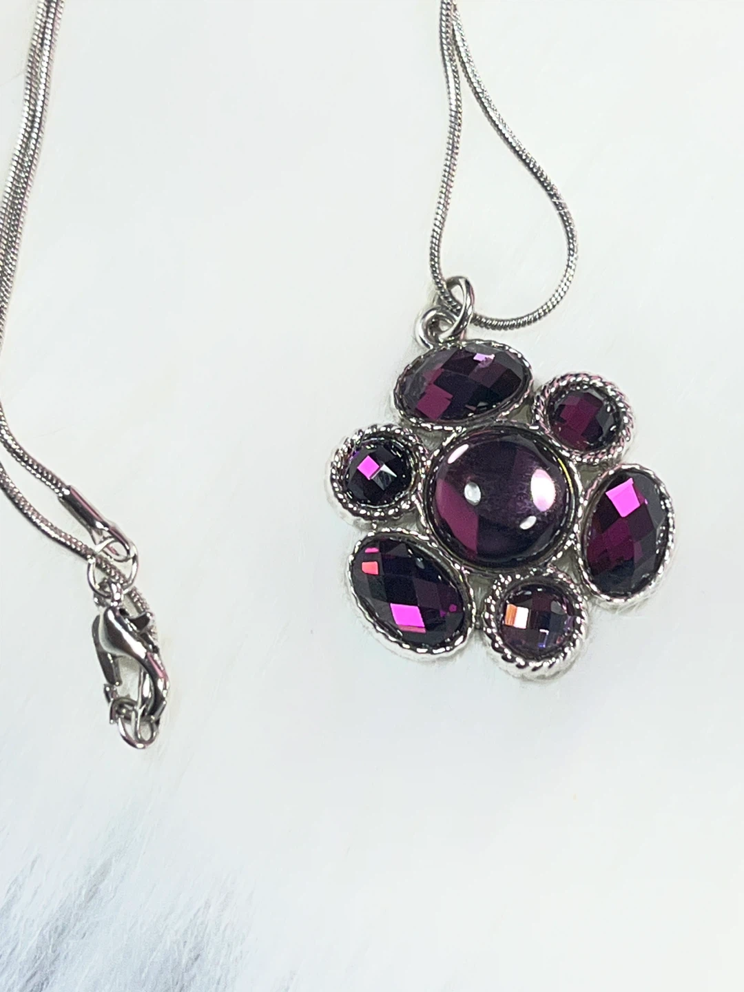 Purple Gem Flower Pendant Necklace