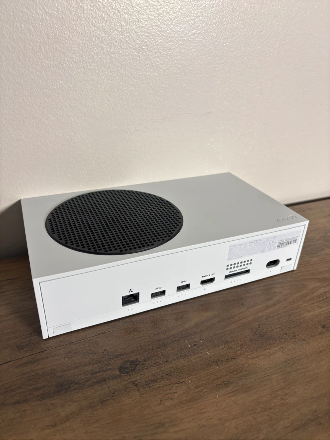 Xbox Series S 512GB + 2 Controllers - Discounted Now! - photo 4