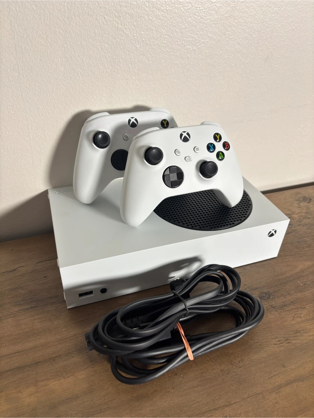 Xbox Series S 512GB + 2 Controllers - Discounted Now!