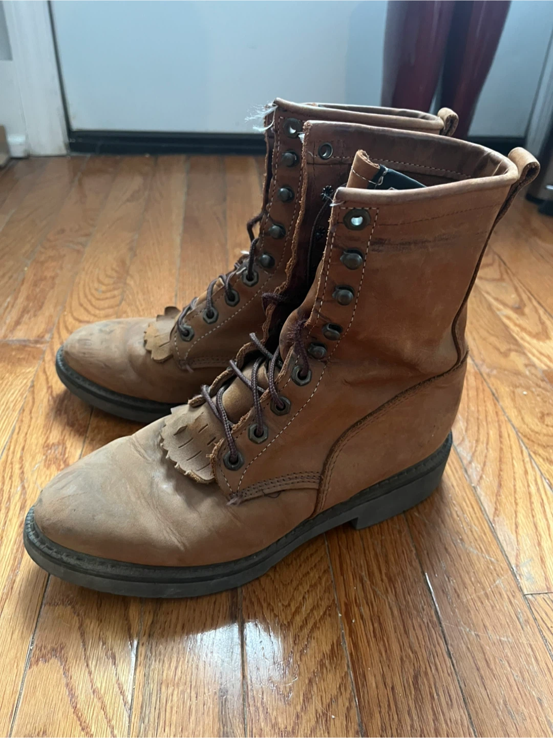 Justin Work Boots - Brown Leather Lace-Up Size 7.5D - photo 2