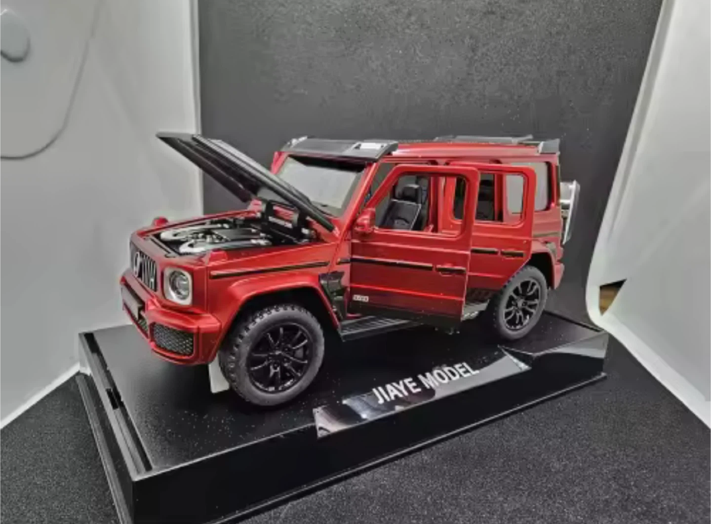 Red Mercedes G-Wagon Brabus Model Car Toy - photo 2