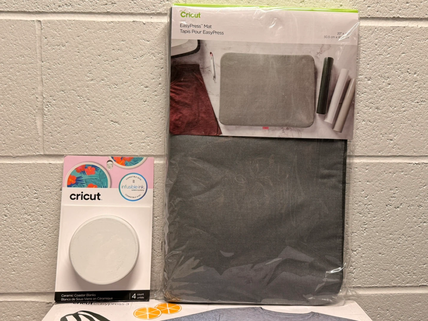 Cricut EasyPress 3 (12” x 10”) — Never Used, Bundle Included - photo 4