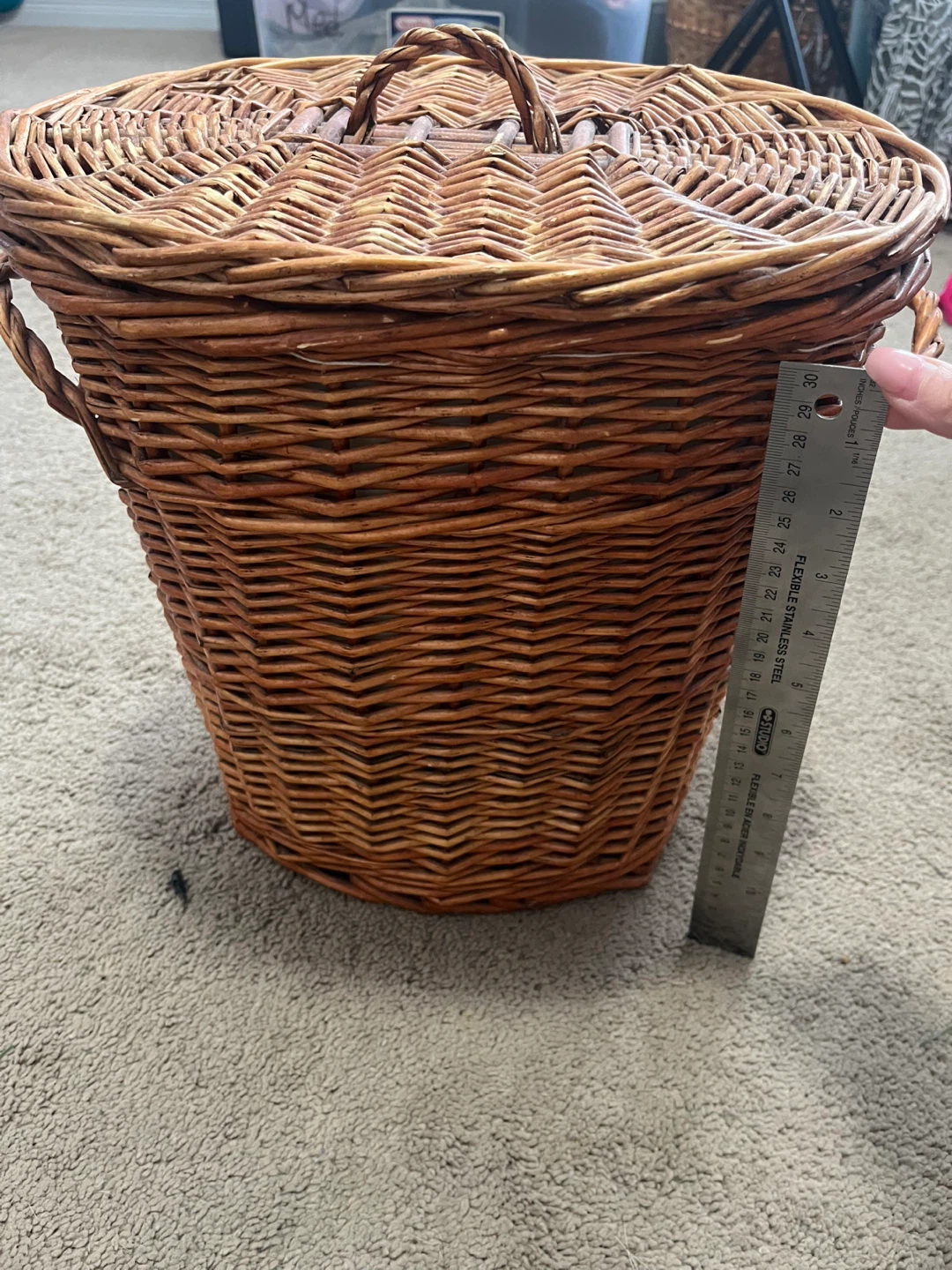 Wicker Laundry Hamper Basket with Lid - photo 2
