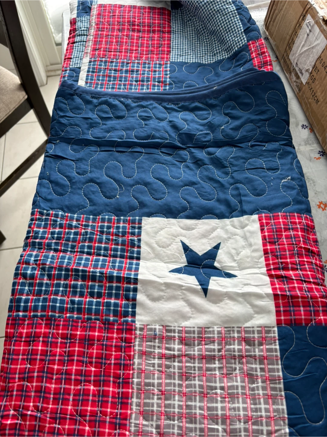 LHC Patchwork Quilt Set – Full/Queen 92” x 92” (New) - photo 2