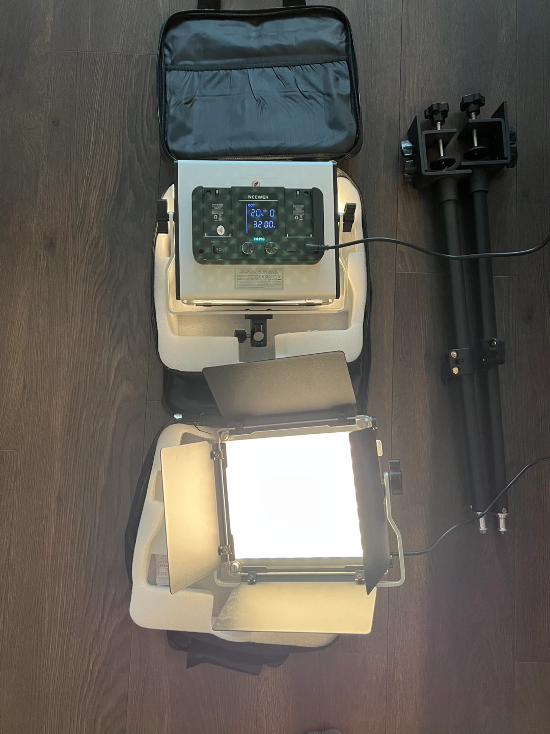Neewer 530 PRO LED Video Light Kit - photo 5