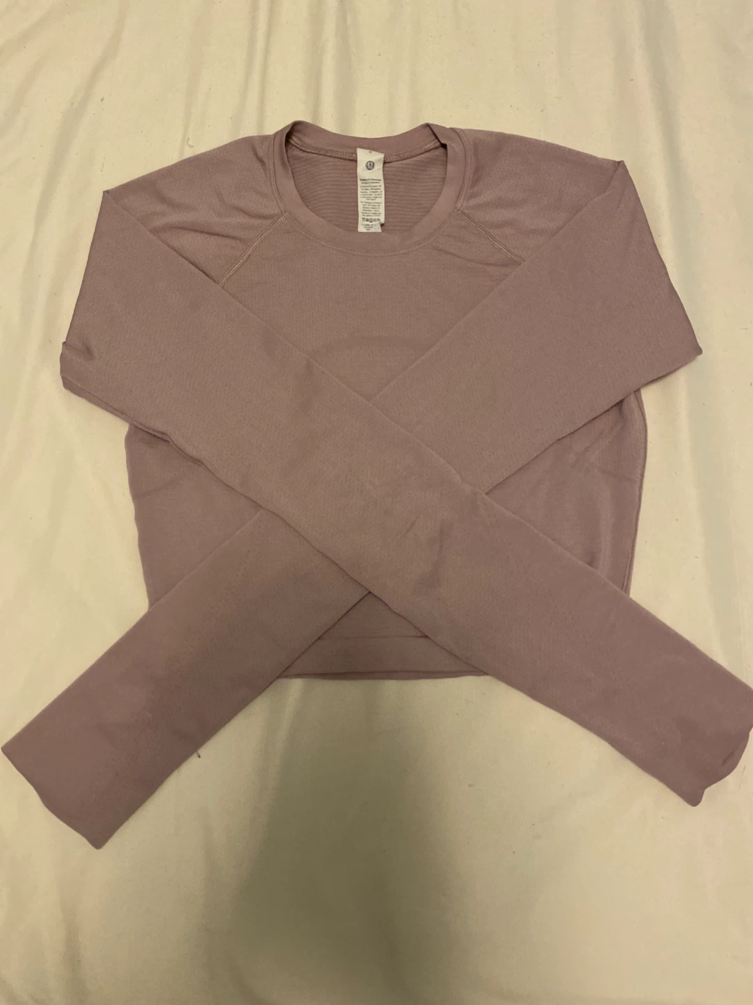 Lululemon Long Sleeve Cropped Top