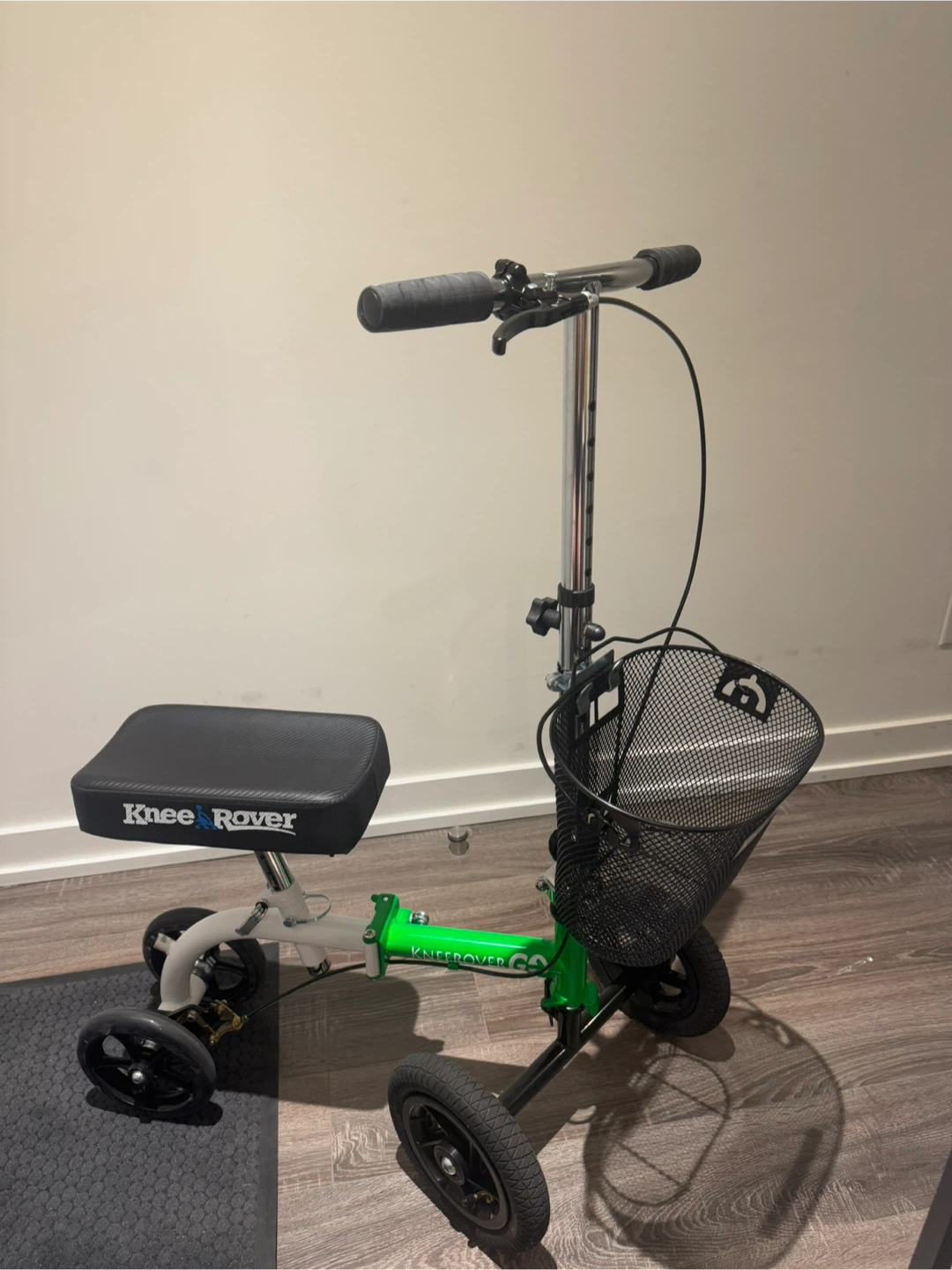 KneeRover Knee Scooter with Basket - photo 2