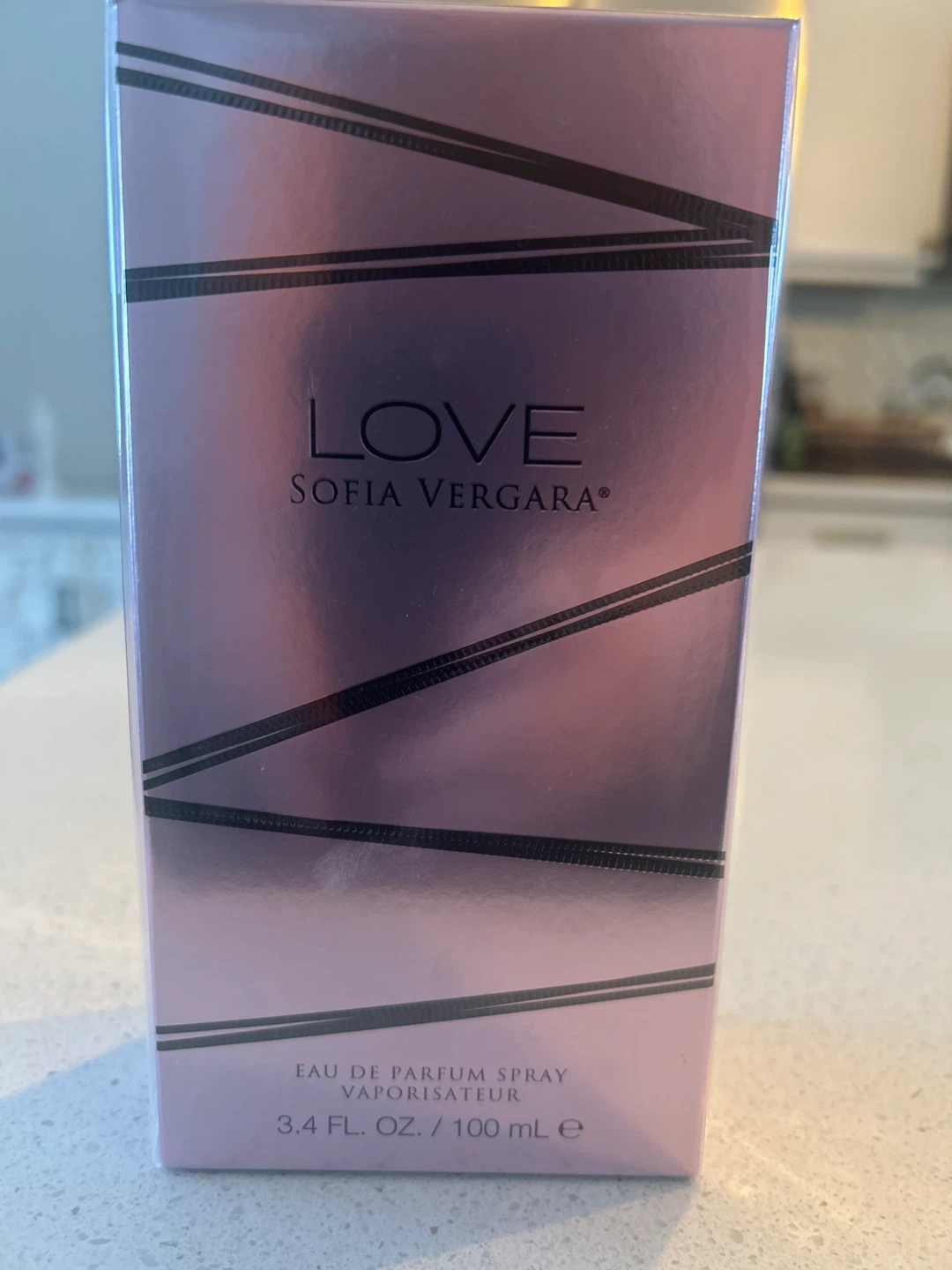 Sofia Vergara Love Eau de Parfum Spray 3.4 fl oz / 100 mL