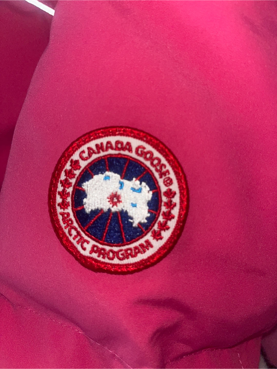 Canada Goose Arctic Program Jacket - Pink - Size MM - photo 2
