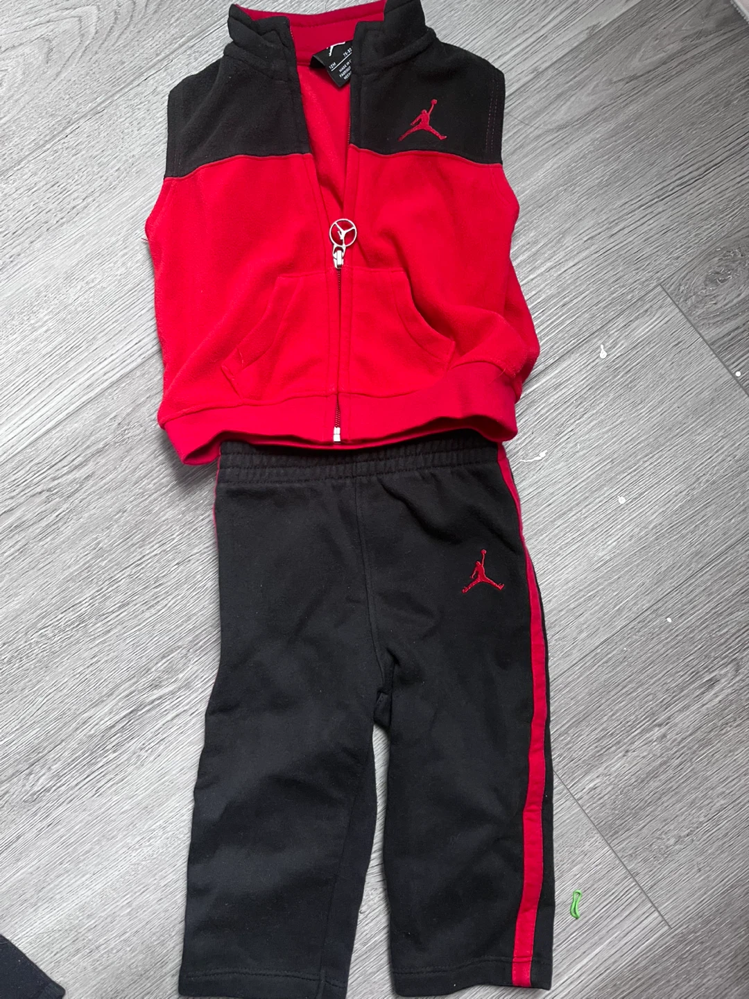 Jordan Baby Boys Red Black Fleece Vest and Pants Set 12M