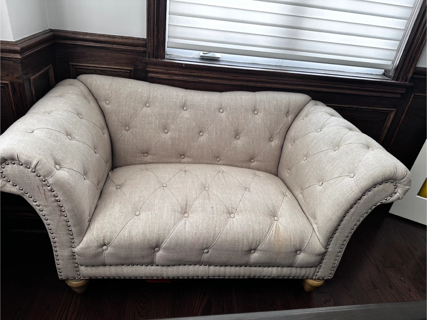 Tufted Accent Chair - photo 2
